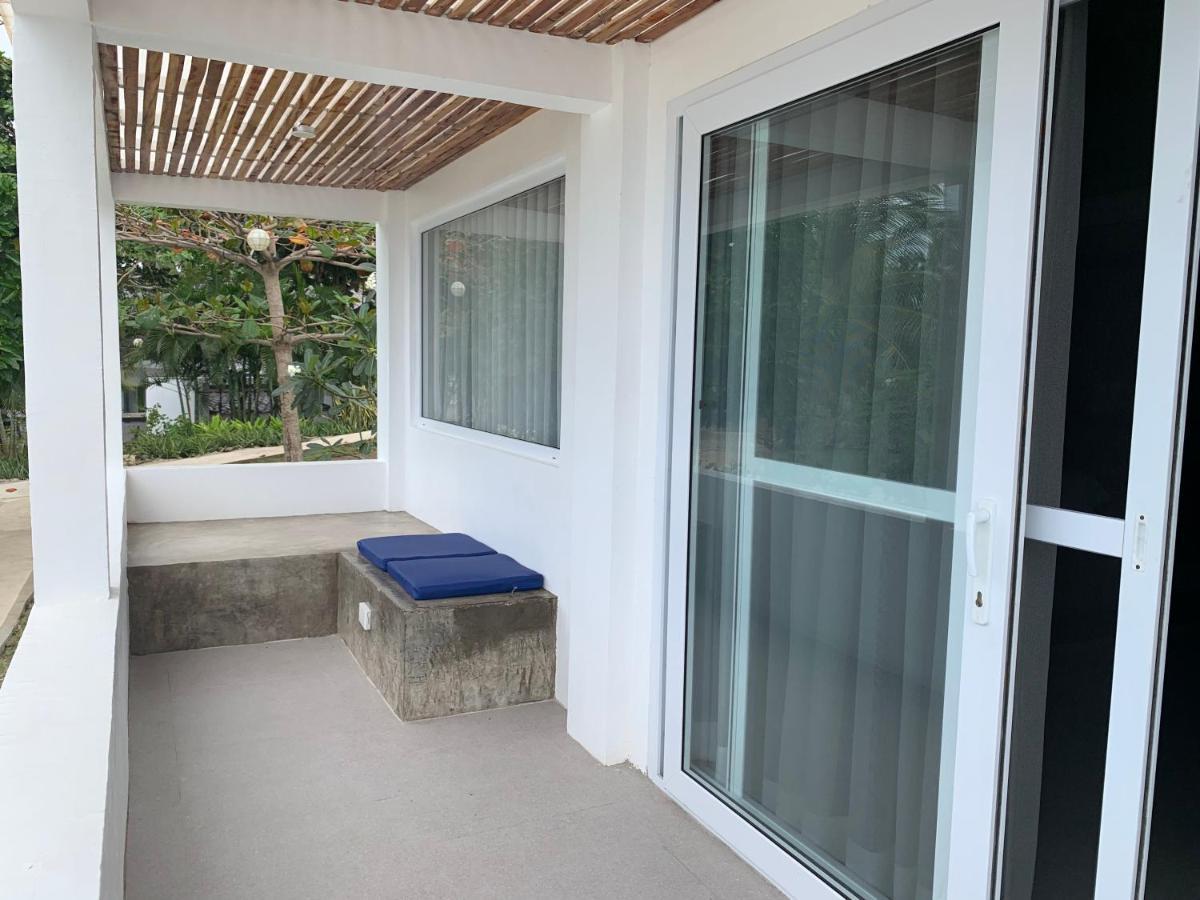 Cebu R Resort Tabuelan Exterior photo