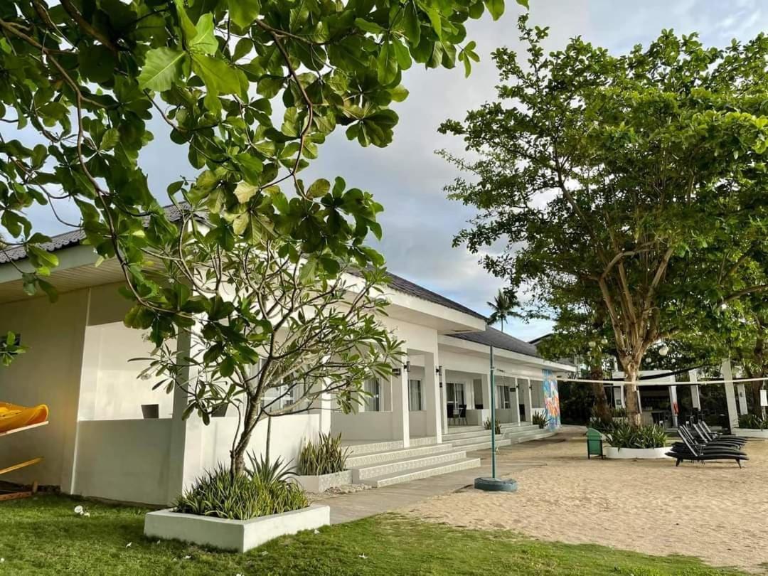 Cebu R Resort Tabuelan Exterior photo